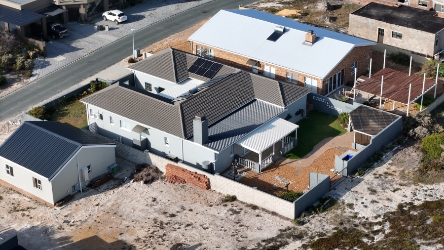 4 Bedroom Property for Sale in Oceanview Heights Western Cape